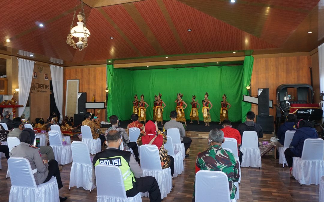 Pembekalan dan Sertifikasi Pemandu Ekowisata