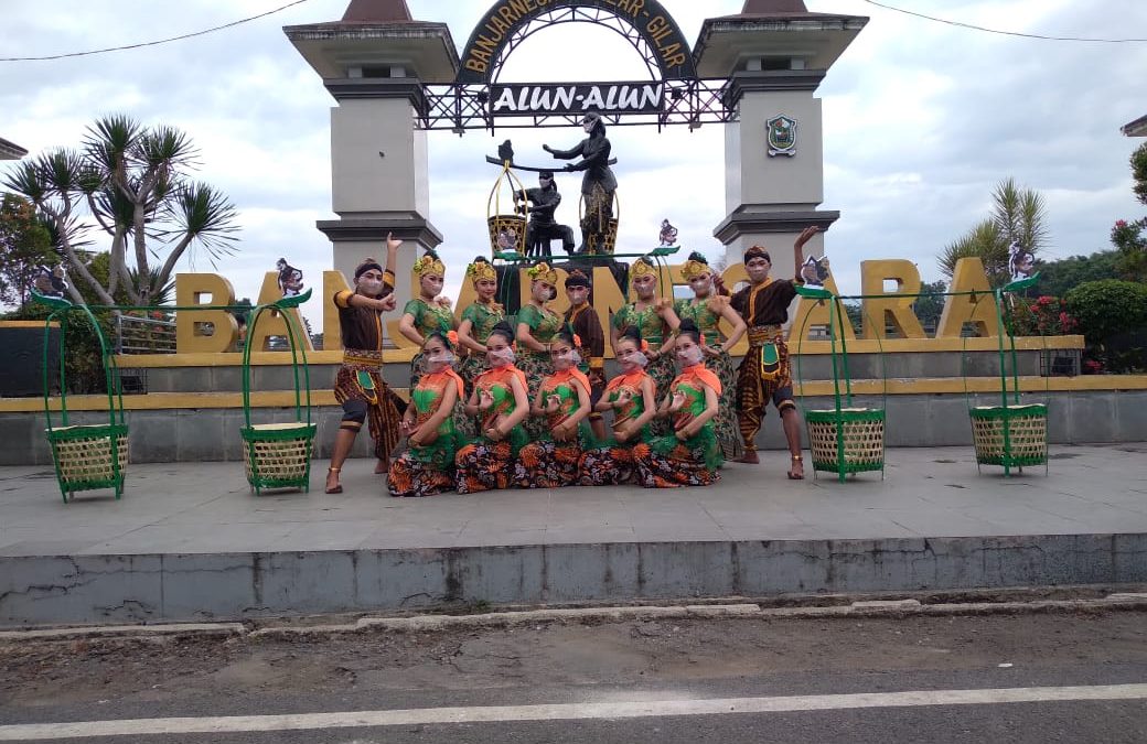 TARI ANGKRING “DAWET AYU BANJARNEGARA”