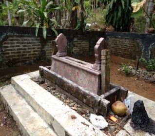 Makam Ki Ageng Sutanala