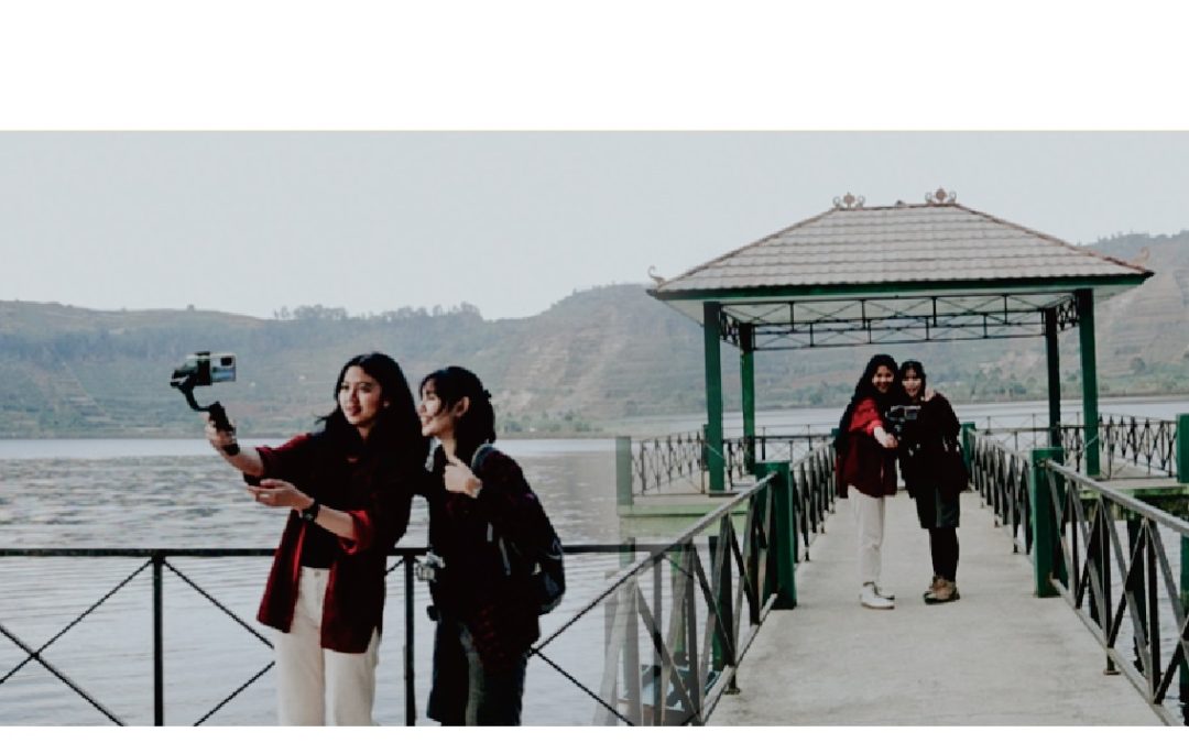 Telaga Merdada  DIENG